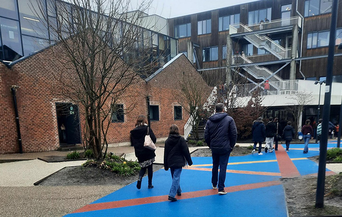 Visites d’établissements